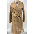 Manteau beige à double boutonnage pour femmes